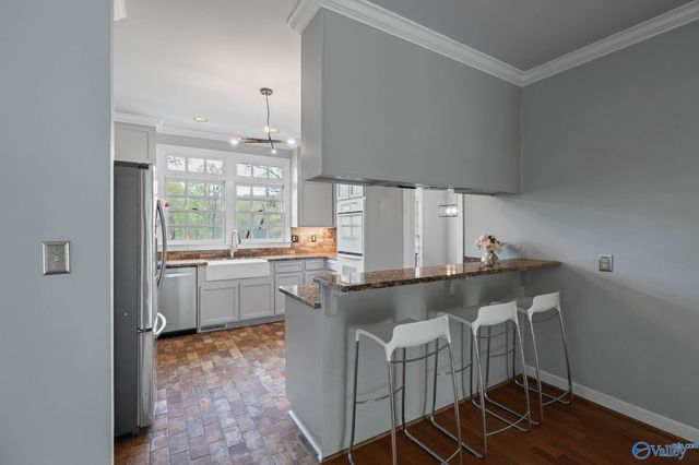 4820 Cove Creek Drive SE, Brownsboro, AL 35741