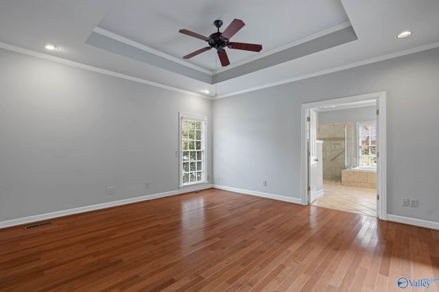 4820 Cove Creek Drive SE, Brownsboro, AL 35741