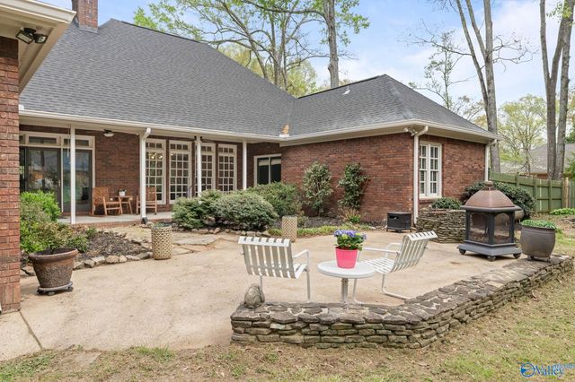 4820 Cove Creek Drive SE, Brownsboro, AL 35741