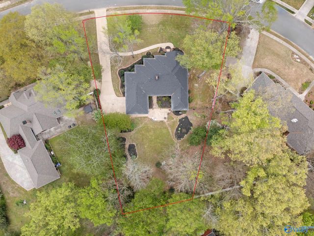 4820 Cove Creek Drive SE, Brownsboro, AL 35741