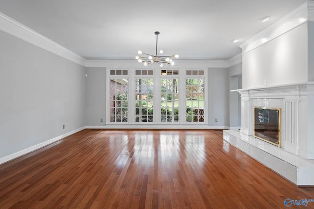 4820 Cove Creek Drive SE, Brownsboro, AL 35741