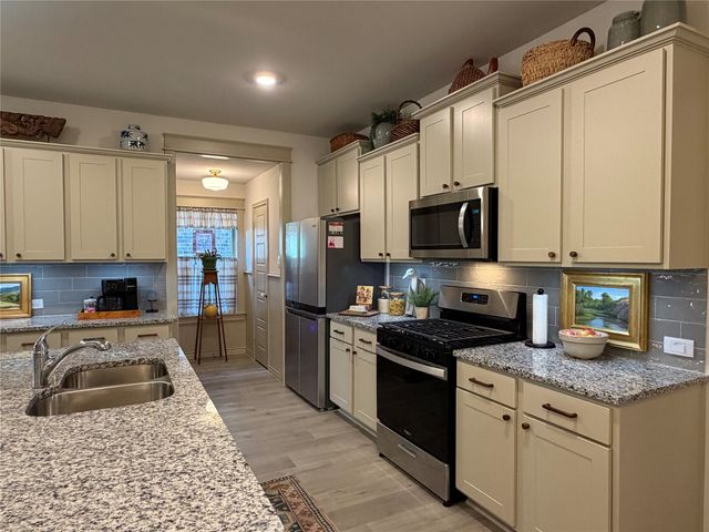 2204 Kansas Street, Royse City, TX 75189