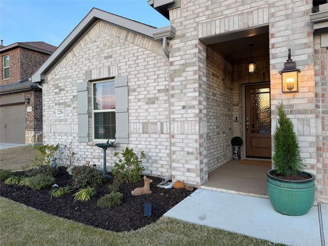 2204 Kansas Street, Royse City, TX 75189