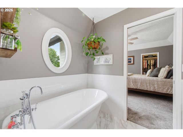 28580 Sw 60TH Ave, Wilsonville, OR 97070
