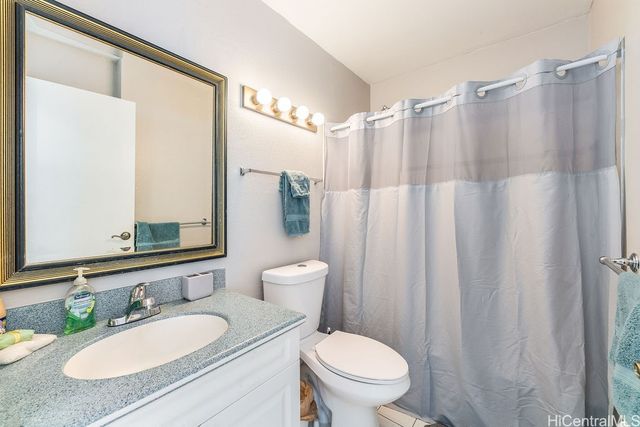 91-249 Hanapouli Circle 20H, Ewa Beach, HI 96706