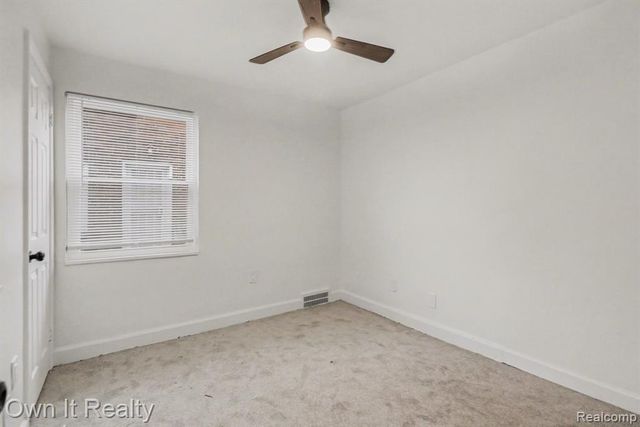 15440 Murray Hill Street, Detroit, MI 48227