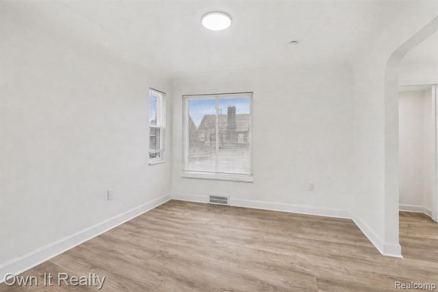 15440 Murray Hill Street, Detroit, MI 48227