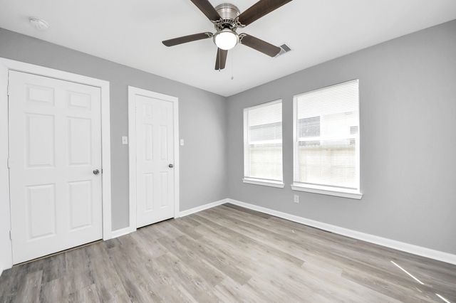 6832 Foster Street, Houston, TX 77021