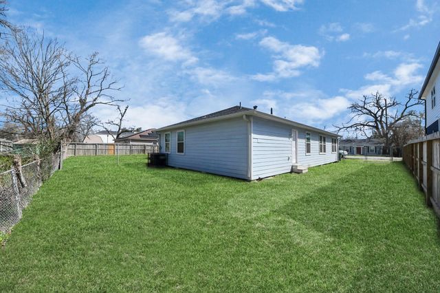 6832 Foster Street, Houston, TX 77021