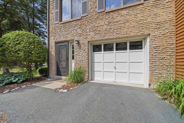 2 Winrow Drive, Merrimack, NH 03054
