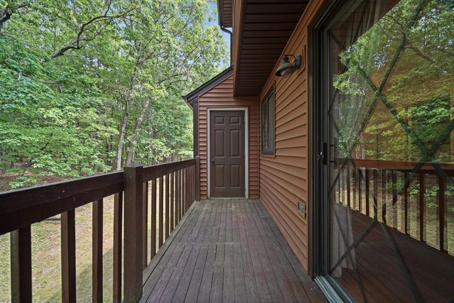 2 Winrow Drive, Merrimack, NH 03054
