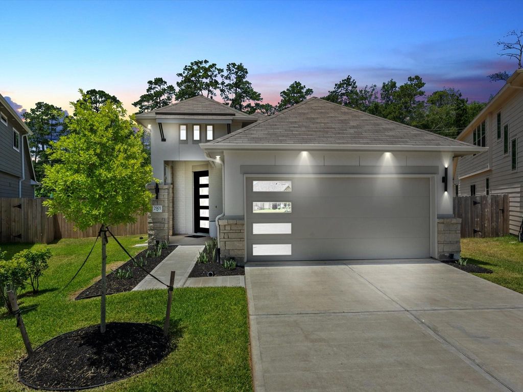 2901 Yaupon Grove Lane, Conroe, TX 77385