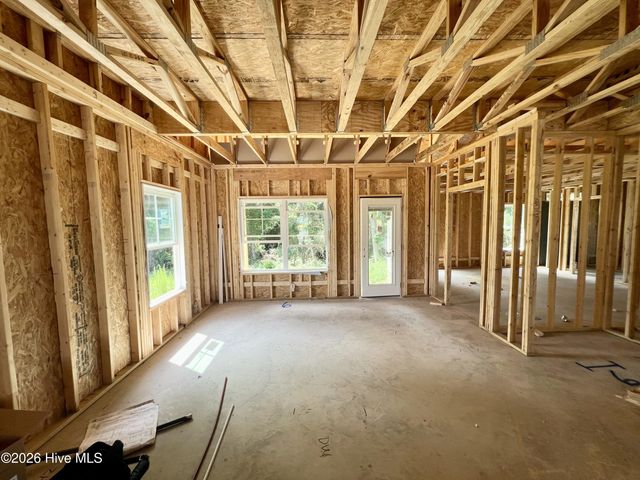 312 Creeks Edge Drive, Pikeville, NC 27863