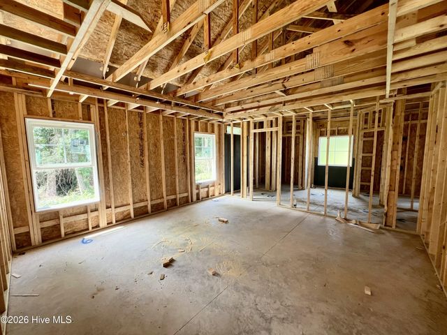 312 Creeks Edge Drive, Pikeville, NC 27863