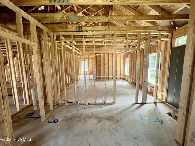 312 Creeks Edge Drive, Pikeville, NC 27863