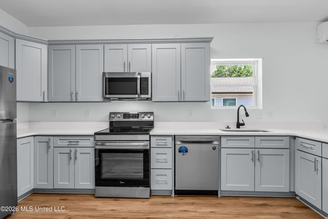 6091 E Adams, Bay Saint Louis, MS 39520