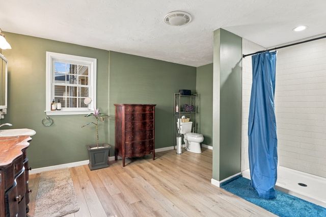 165 Lake Shore Drive, Weymouth, MA 02189