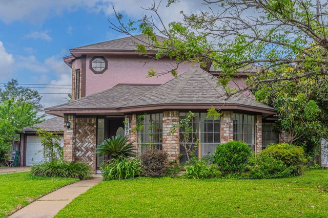 1922 Hickory Lawn Drive, Houston, TX 77077
