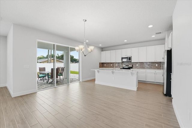 819 LOWOOD COURT, Orlando, FL 32825