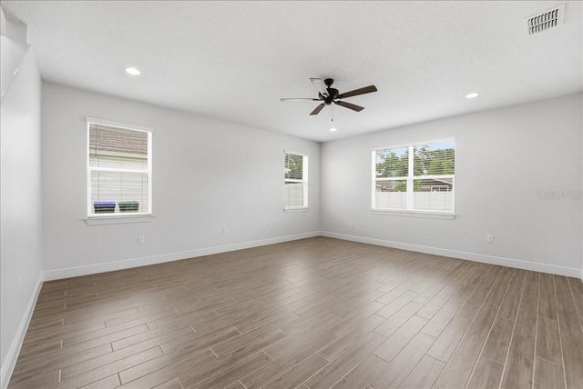 819 LOWOOD COURT, Orlando, FL 32825