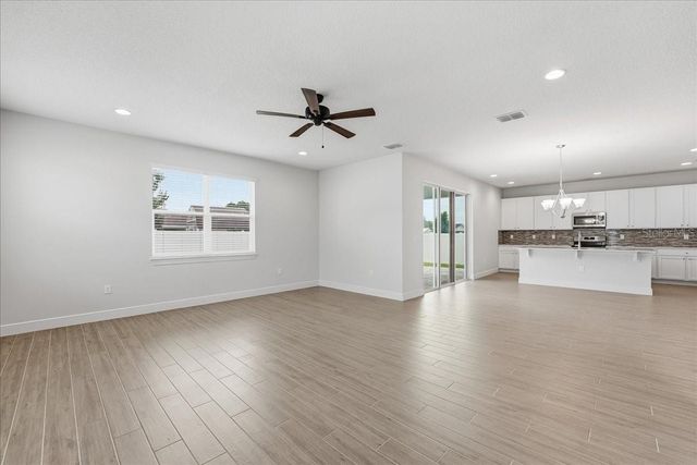819 LOWOOD COURT, Orlando, FL 32825