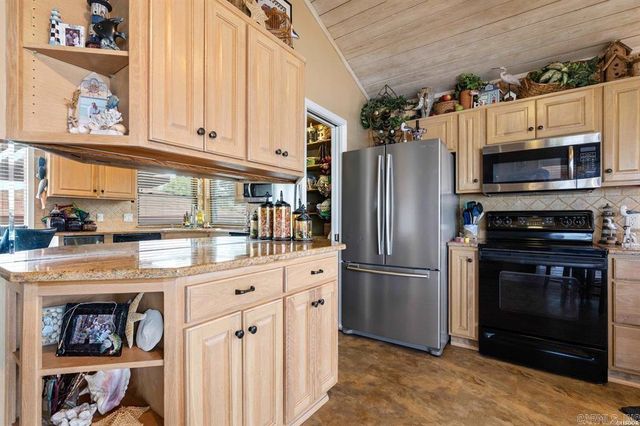 106 Farr Shores Bay, Hot Springs, AR 71913