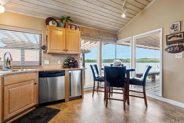 106 Farr Shores Bay, Hot Springs, AR 71913