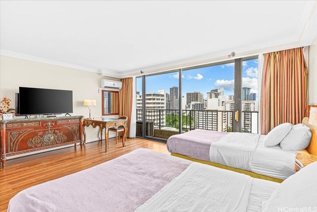 440 Olohana Street 1707, Honolulu, HI 96815