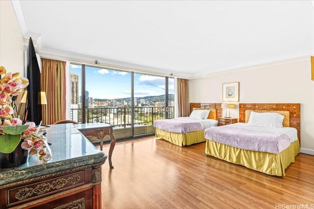 440 Olohana Street 1707, Honolulu, HI 96815