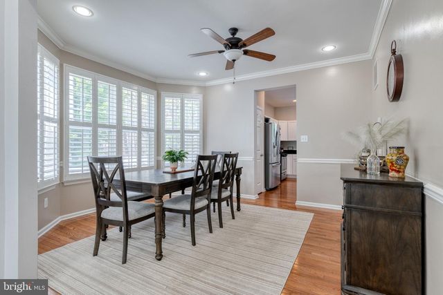 76 FOX HOLLOW DR, Mays Landing, NJ 08330