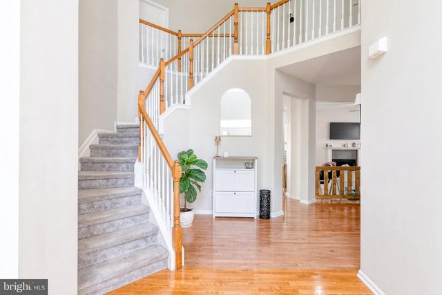 76 FOX HOLLOW DR, Mays Landing, NJ 08330