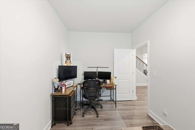 3939 Alderstone Drive, Flowery Branch, GA 30542