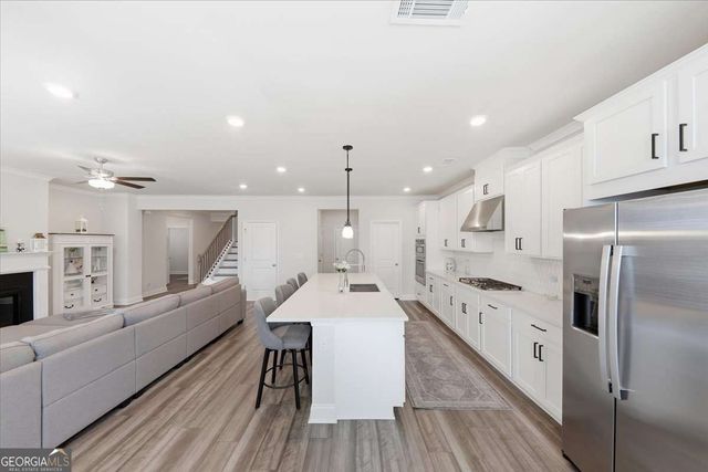 3939 Alderstone Drive, Flowery Branch, GA 30542