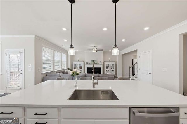 3939 Alderstone Drive, Flowery Branch, GA 30542