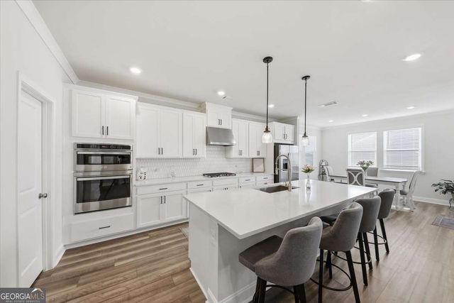 3939 Alderstone Drive, Flowery Branch, GA 30542