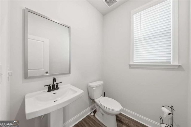 3939 Alderstone Drive, Flowery Branch, GA 30542