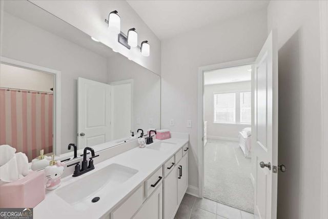 3939 Alderstone Drive, Flowery Branch, GA 30542