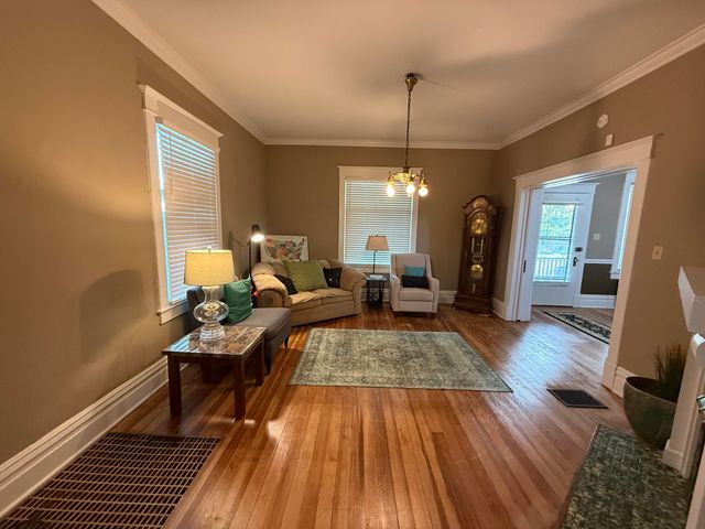 350 Woodland Avenue, Richmond, KY 40475