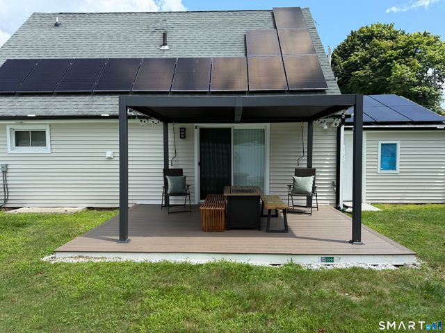 84 Dalton Road, Milford, CT 06460