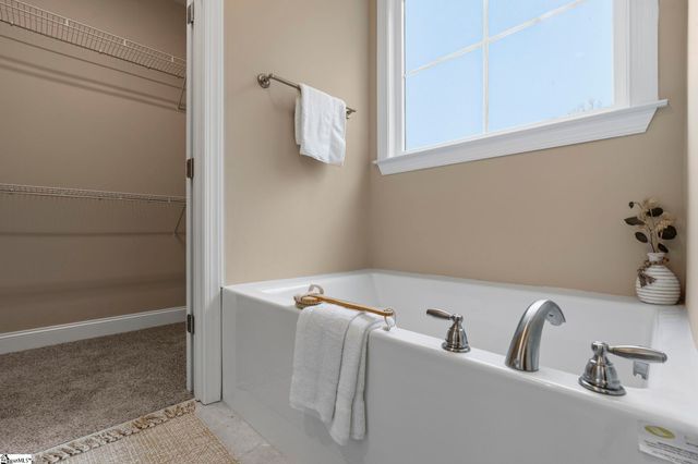 115 Mountain Lake Drive, Piedmont, SC 29673