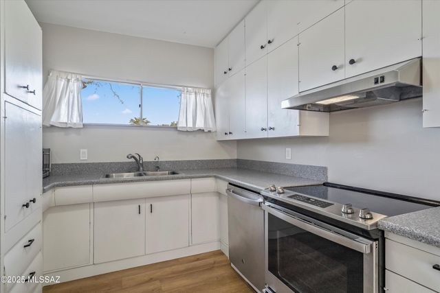 7006 Flamenco Place, Tucson, AZ 85710