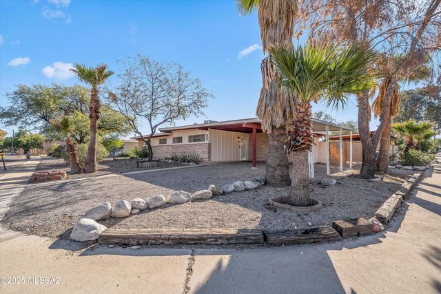 7006 Flamenco Place, Tucson, AZ 85710