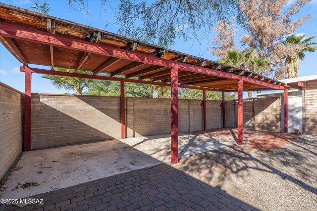 7006 Flamenco Place, Tucson, AZ 85710