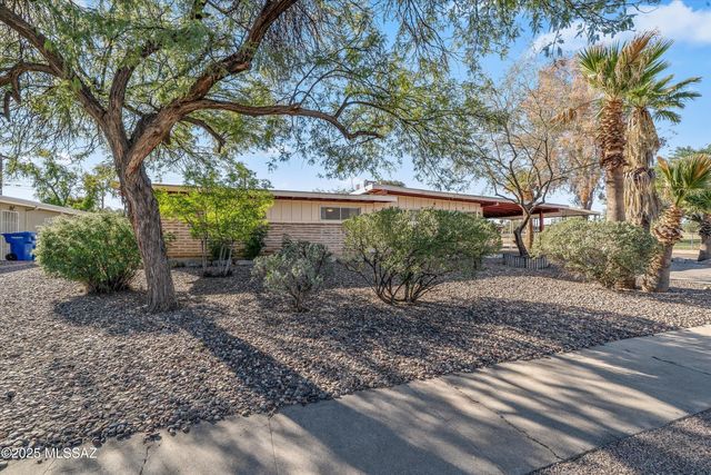 7006 Flamenco Place, Tucson, AZ 85710