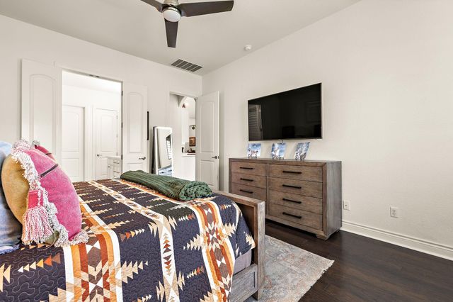 204 Everton CV, Lakeway, TX 78738
