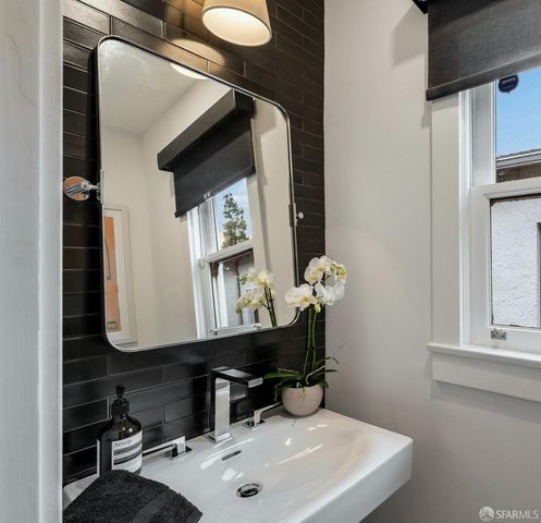 370 Teresita Boulevard, San Francisco, CA 94127