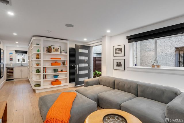 370 Teresita Boulevard, San Francisco, CA 94127