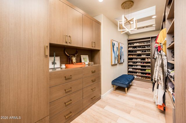 4827 N 65TH Street, Scottsdale, AZ 85251