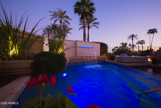 4827 N 65TH Street, Scottsdale, AZ 85251