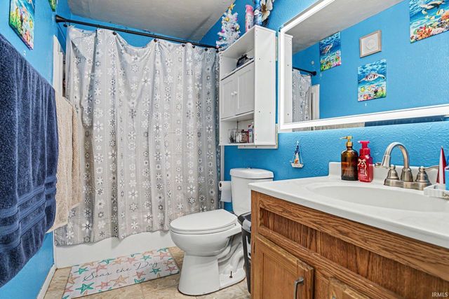 2421 E 5th Street, Mishawaka, IN 46544